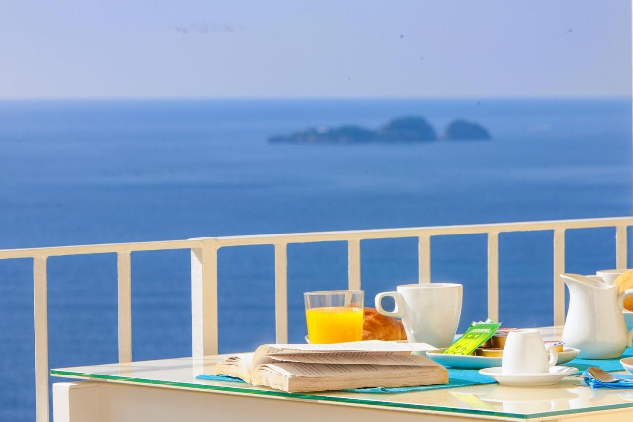 Amore Rentals - Villa Anna Positano Bagian luar foto