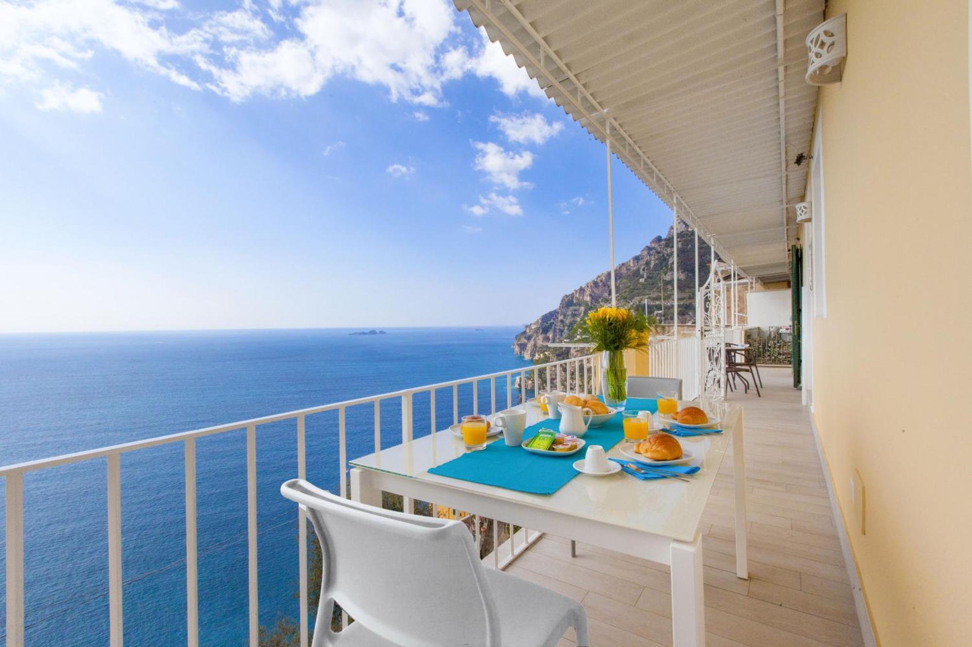 Amore Rentals - Villa Anna Positano Bagian luar foto